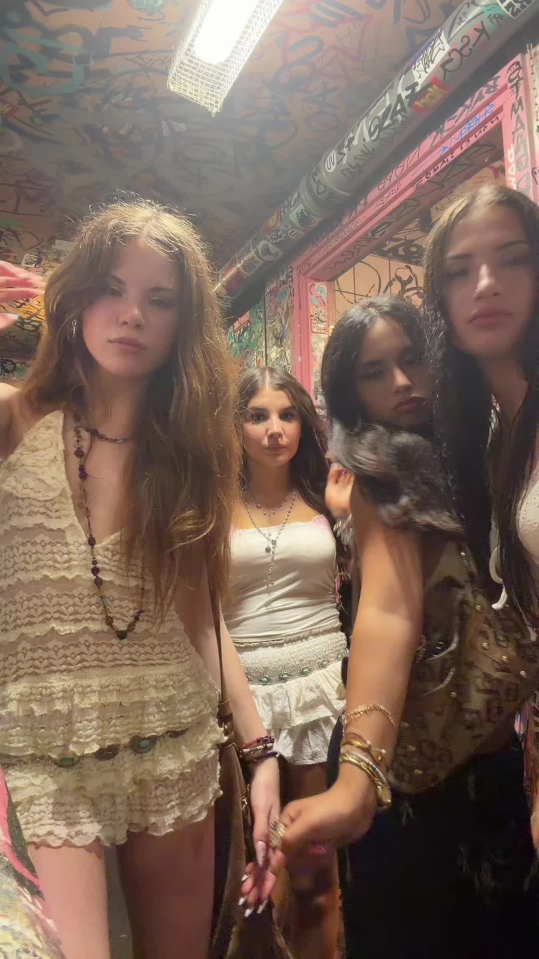 @isobel