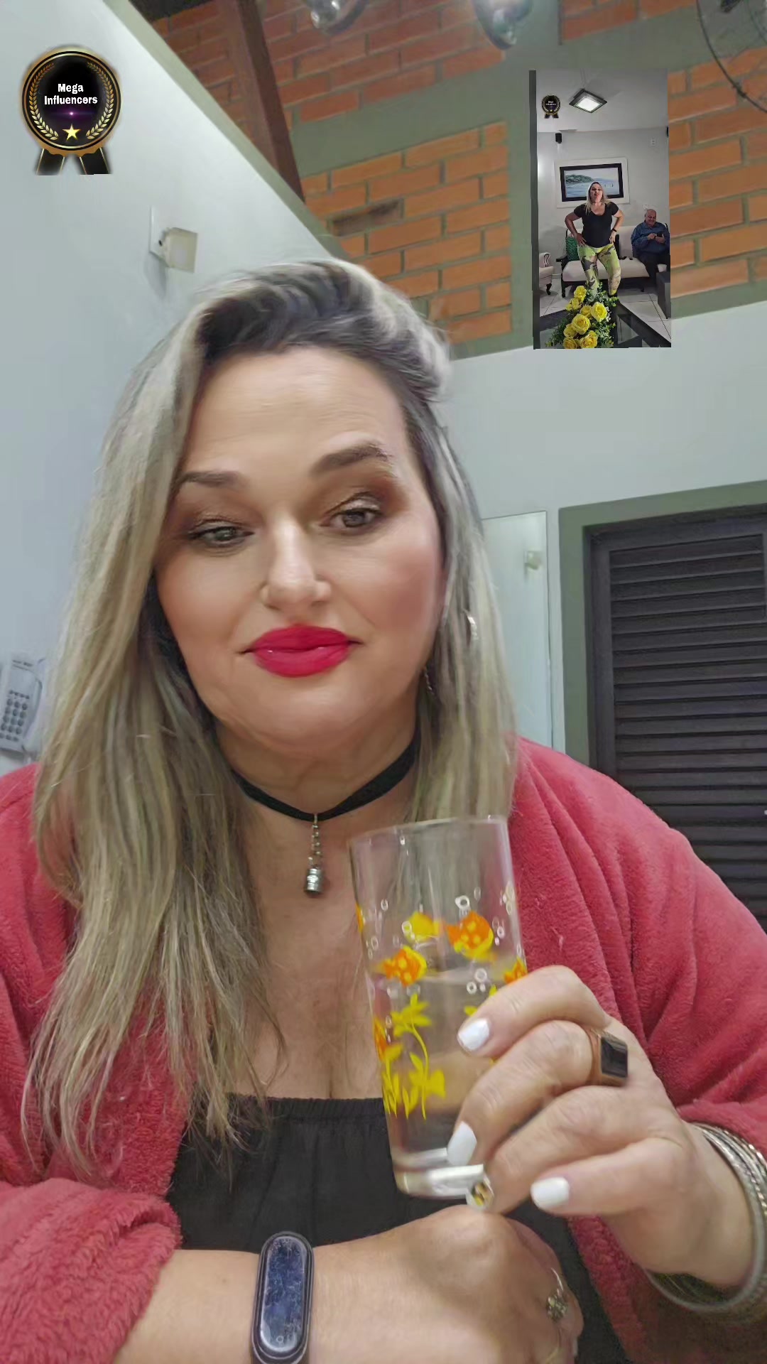 @Rainha da alegria 👑✨️