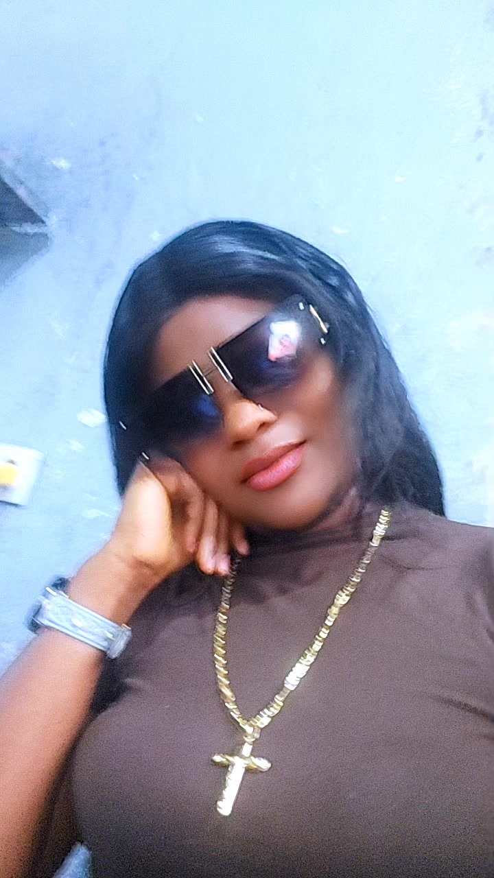@Juvette Mbila