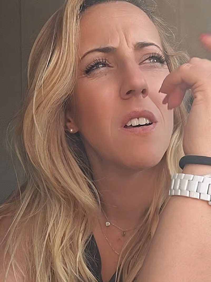 @Rosana ᥫ᭡