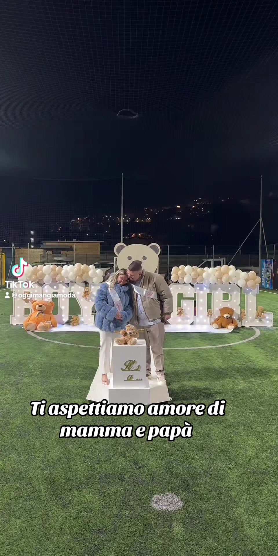 @OGGIMANGIAMODA…