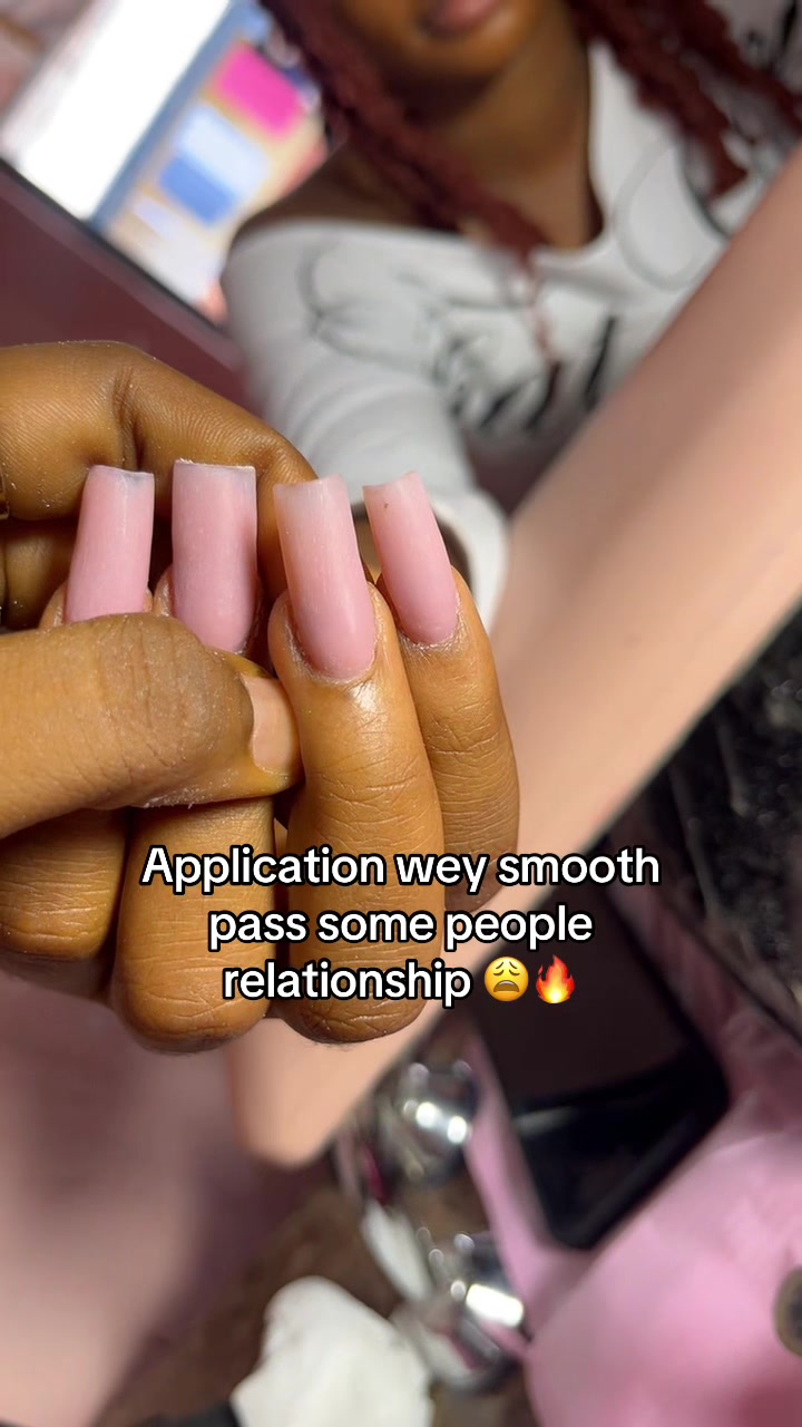 @Owerri~Nail and Lash Tech💅🏻