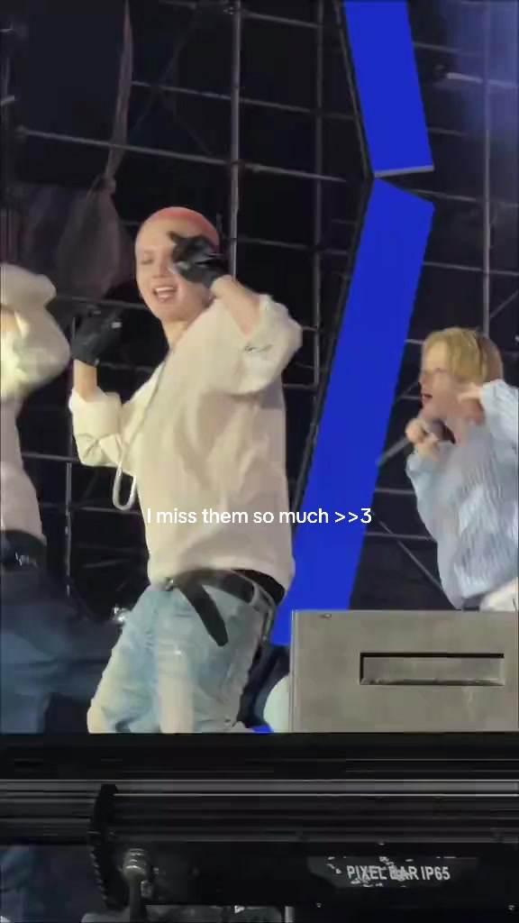 @Jen🤍