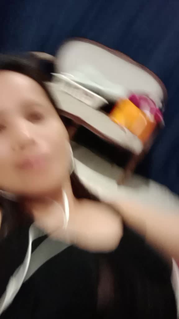 @lovelyn18