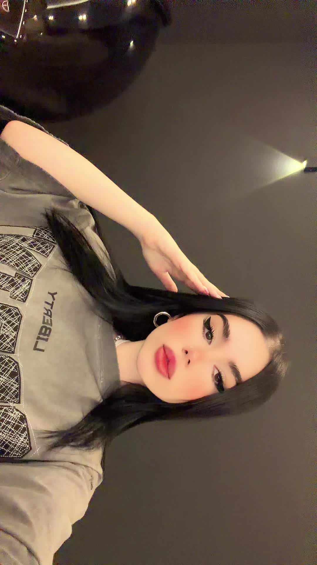 @sqrmoo