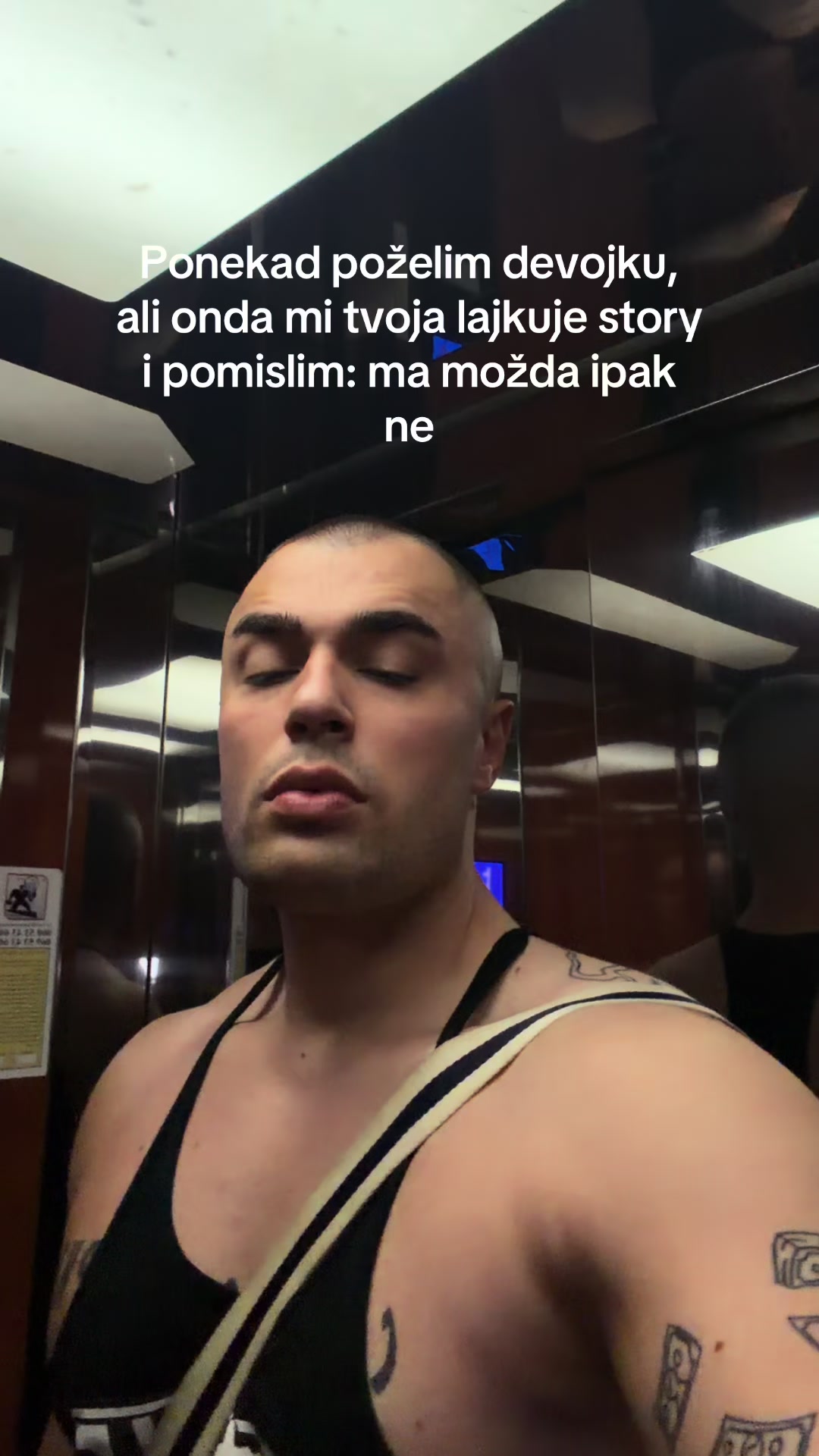 @V U K