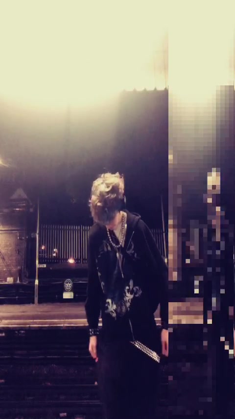 @๐๐ฉ๐ข๐ต๐งโ๏ธ๐งโ๏ธ