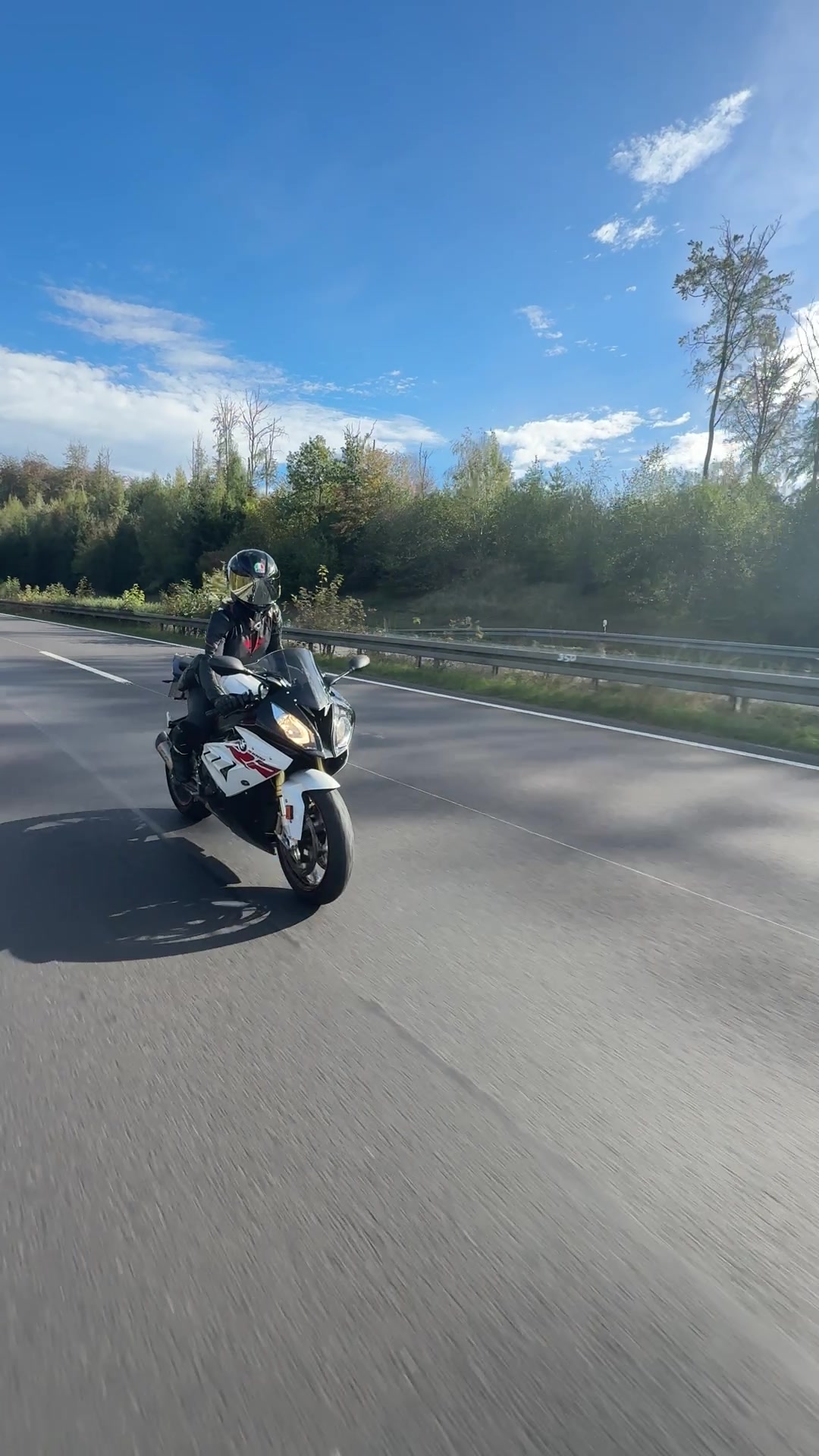 @nes.rides