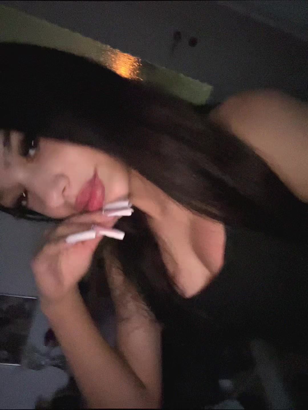 @_.syl1na._