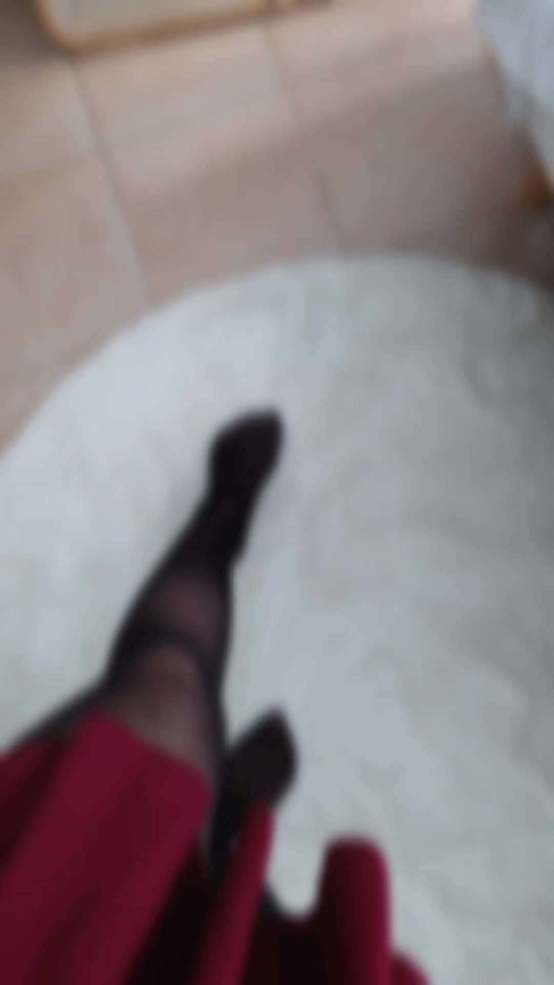 @Candytoesx