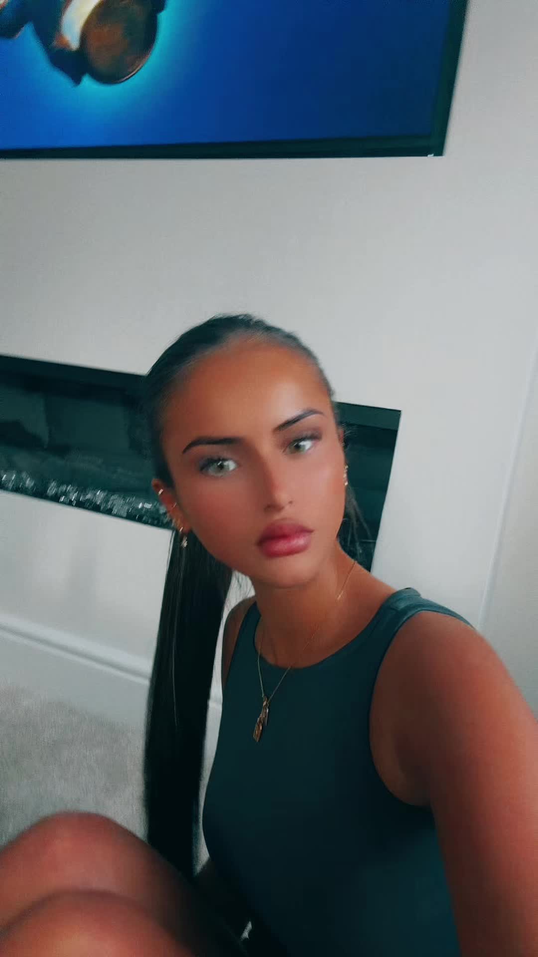 @Keira