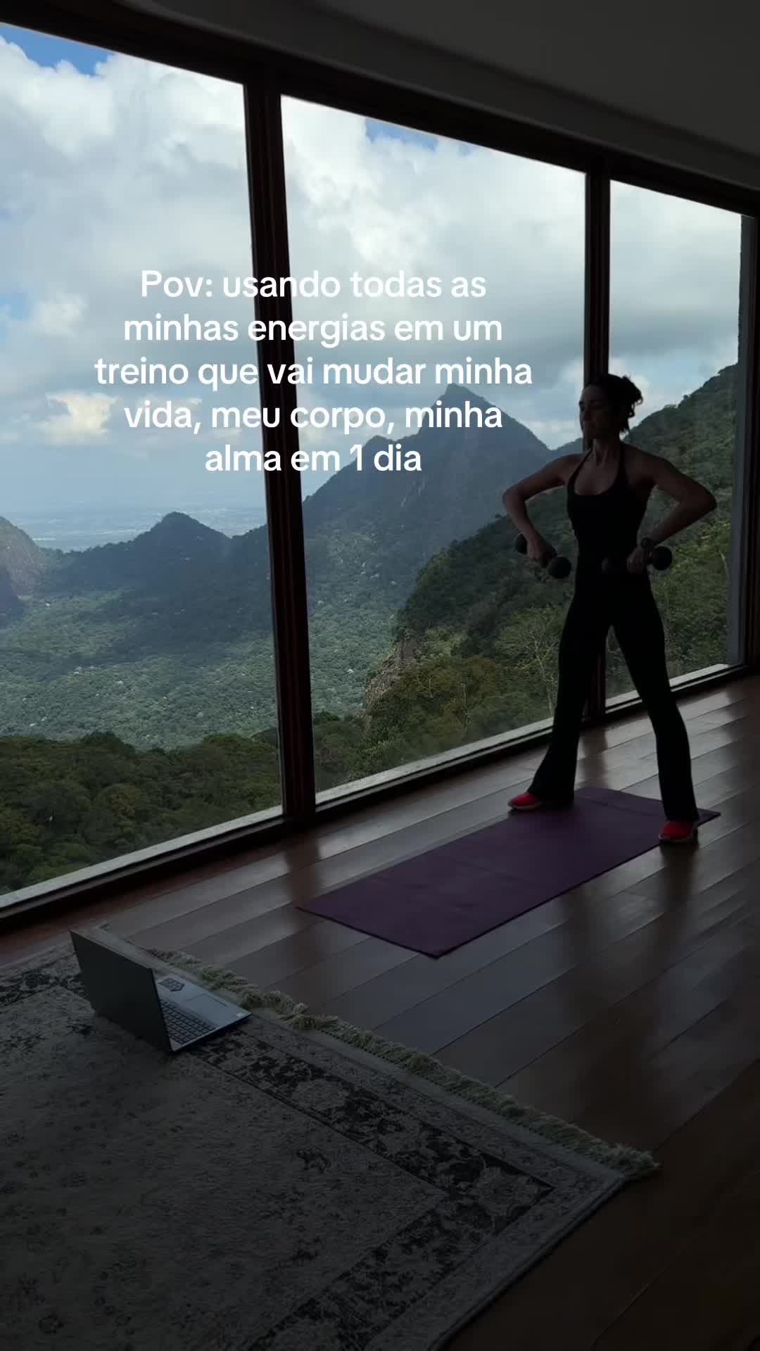 @isabella