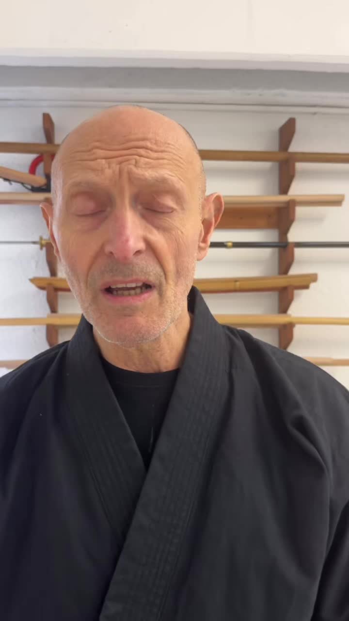@GYMNOS