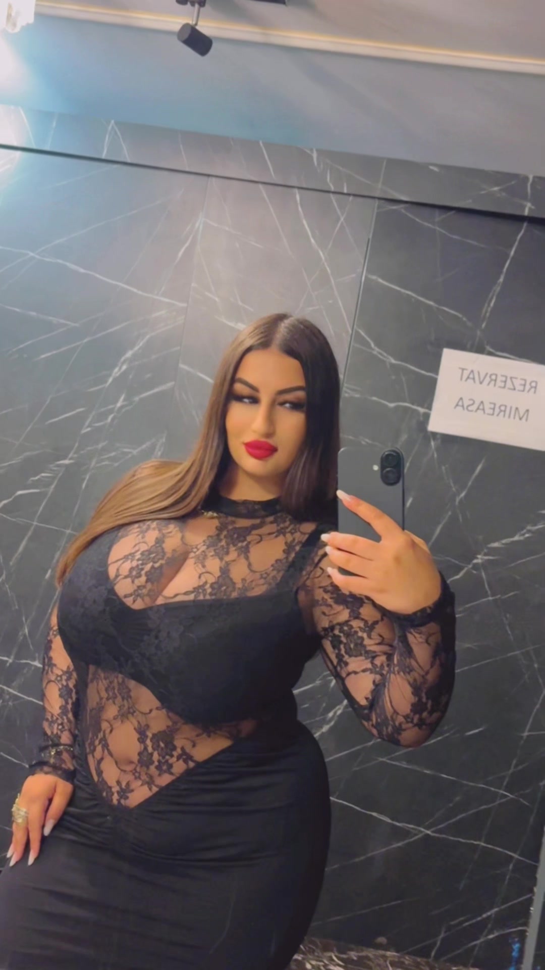 @alina.fllr