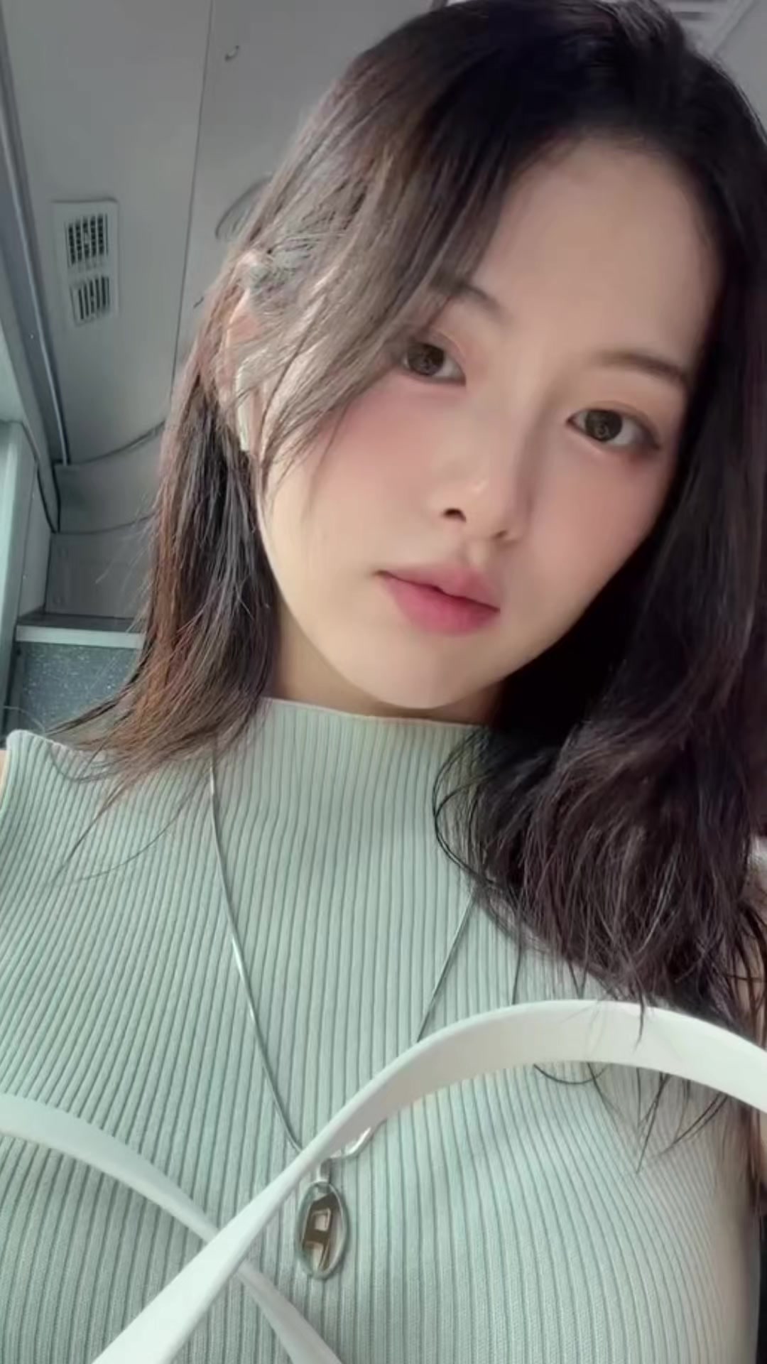@MonicaBanHtoiLu