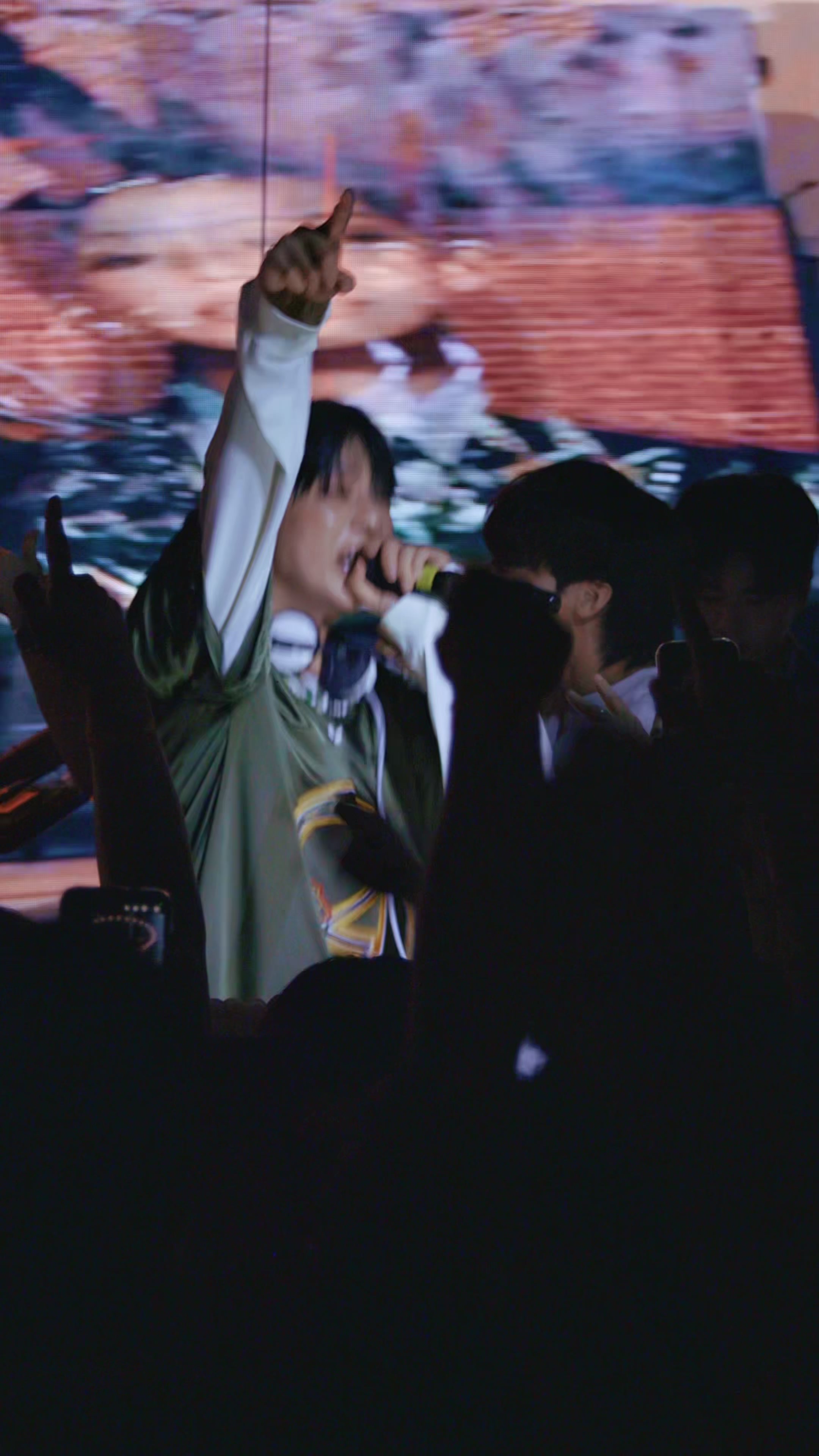 @아스터🎸ASTER🎖️アスター