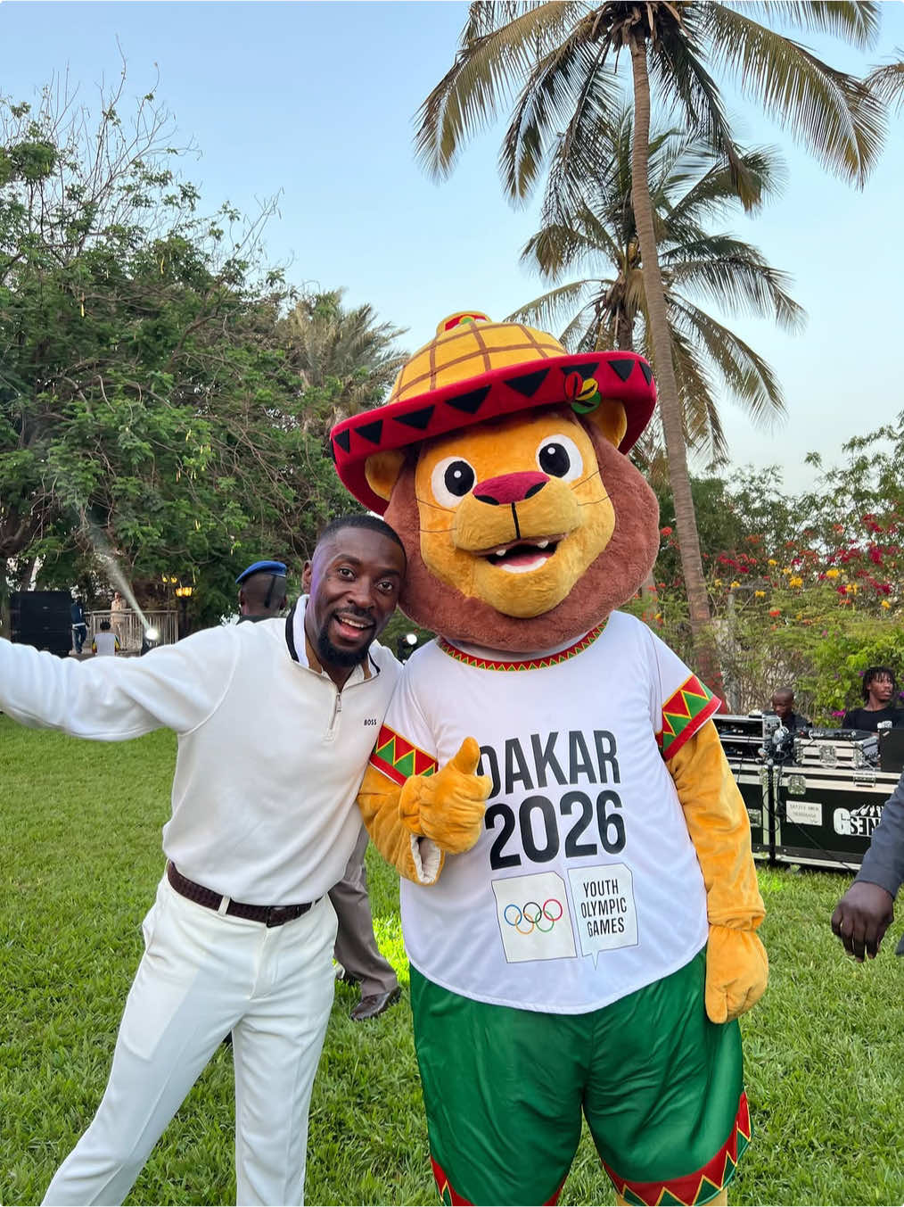 @Le Niak 🇨🇲🇸🇳