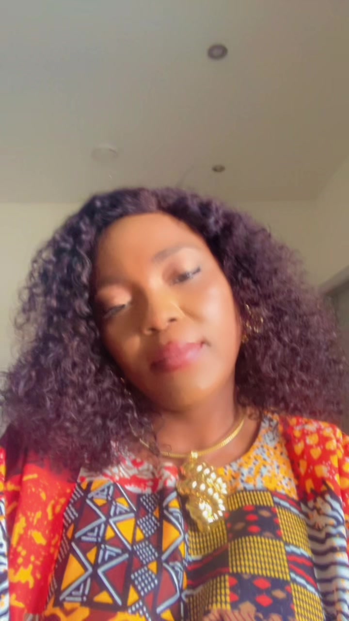 @CeeC 📌