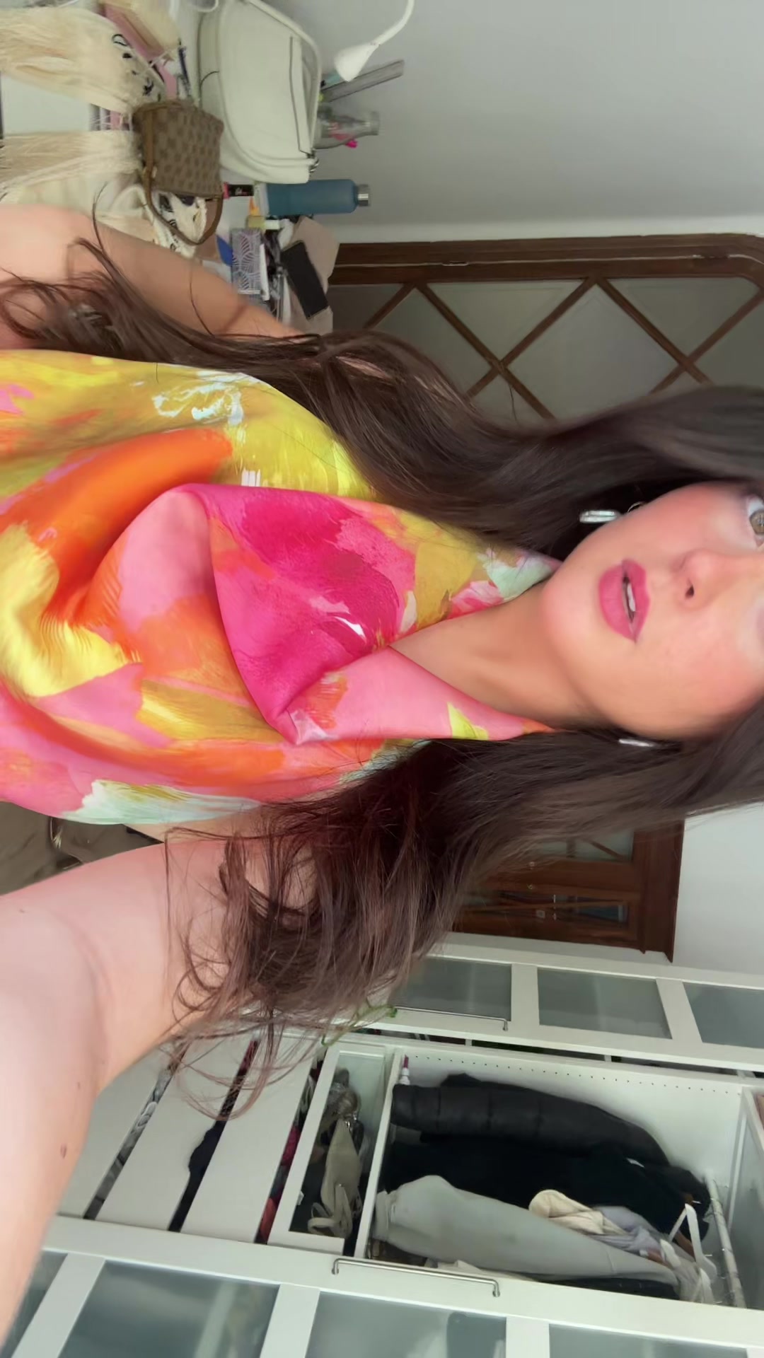 @✪