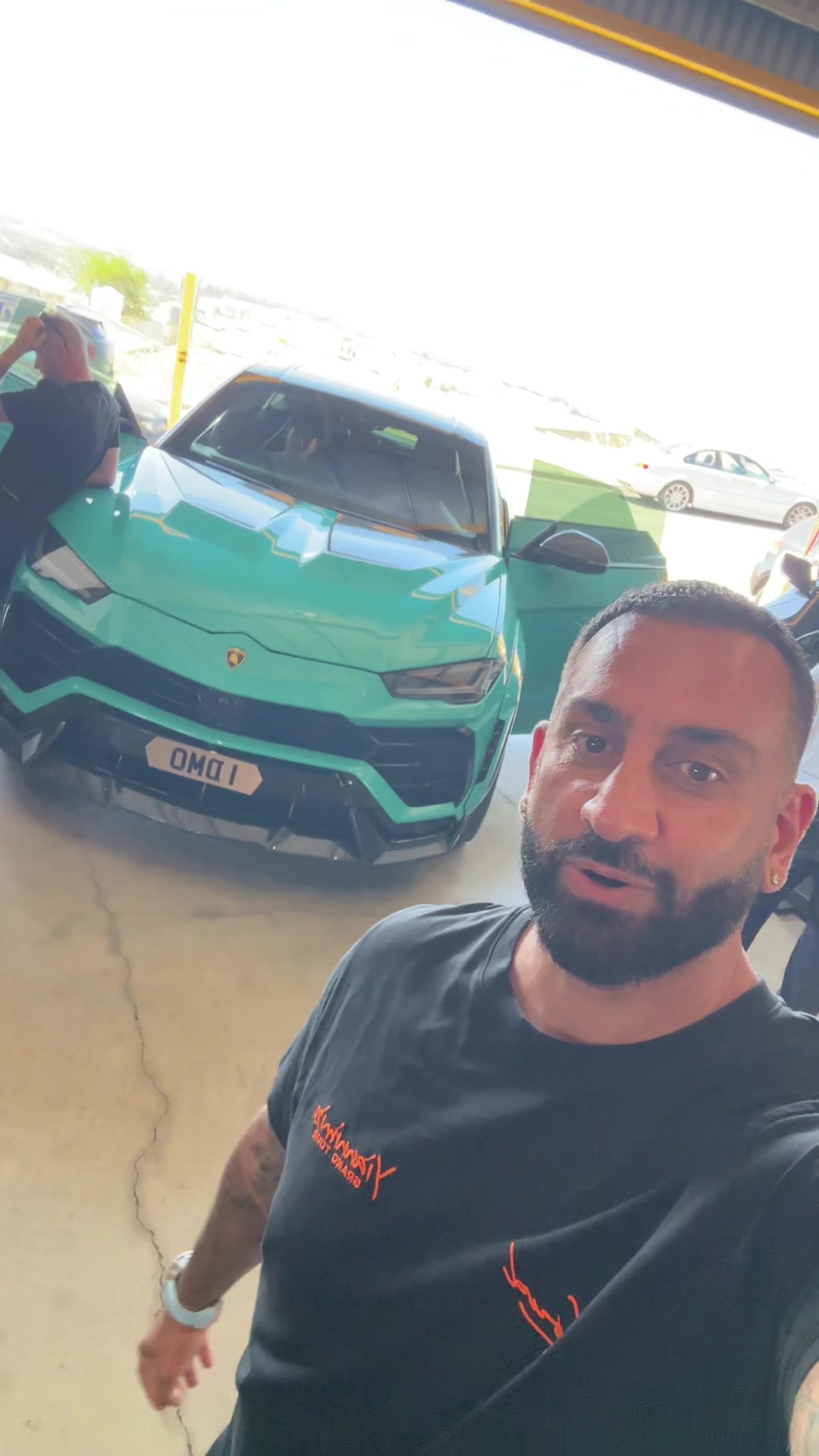 @Yiannimize