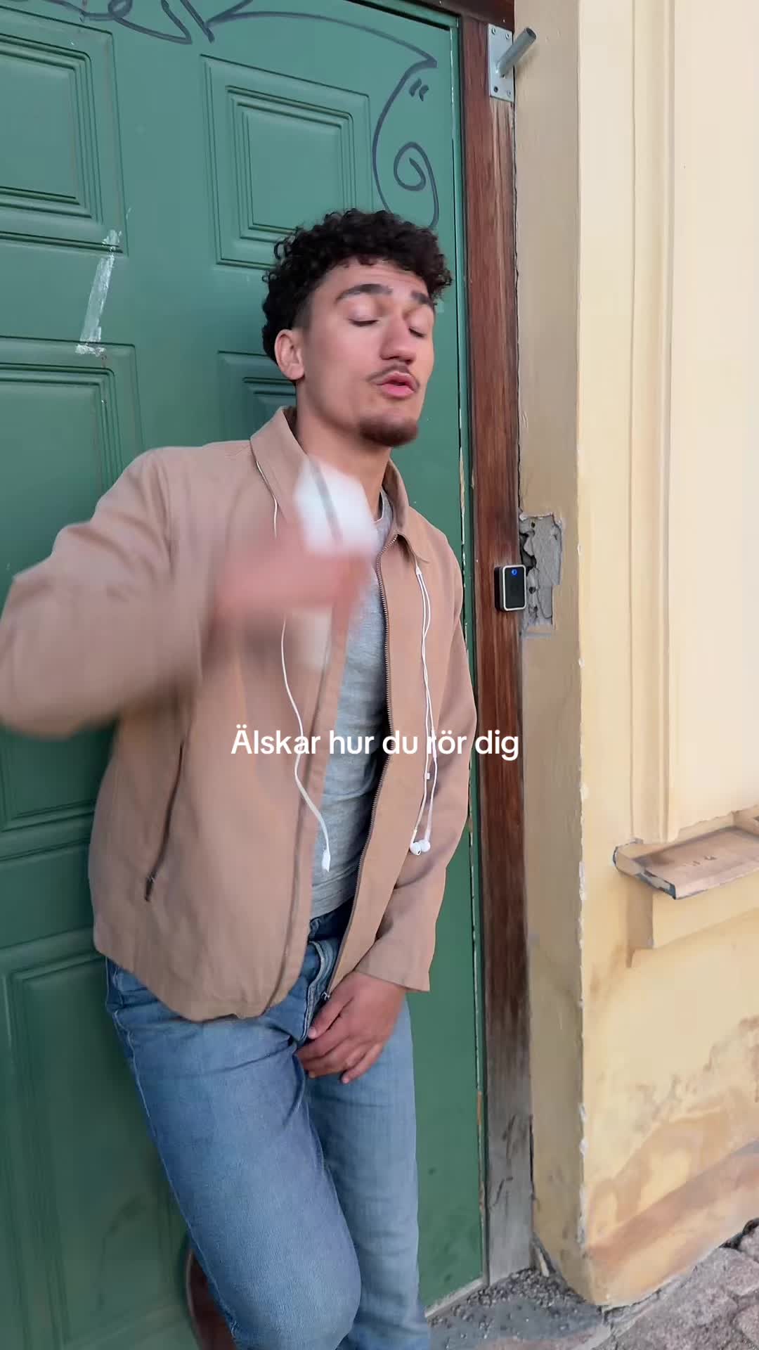 @Denzo