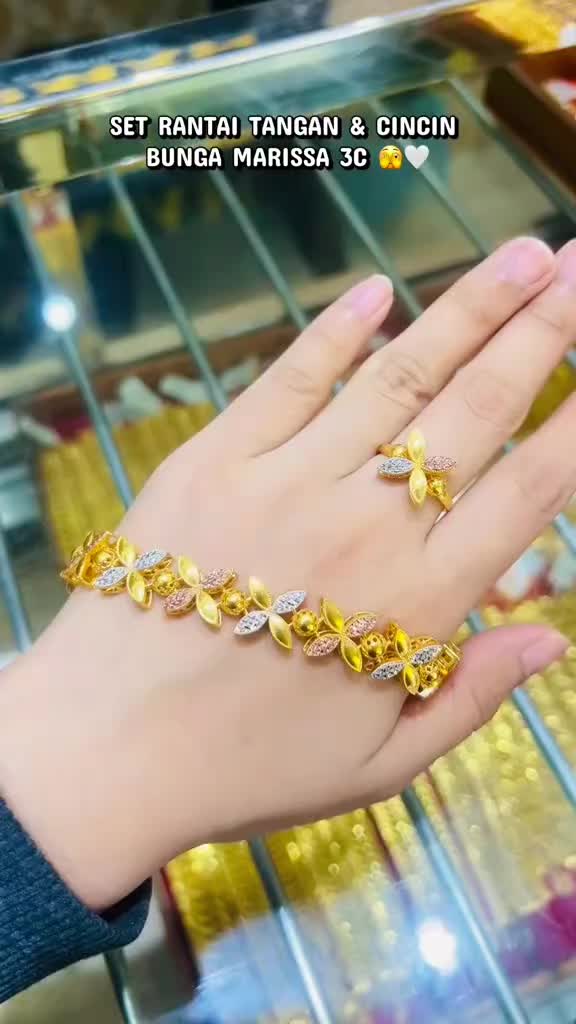 @Syafira Eira