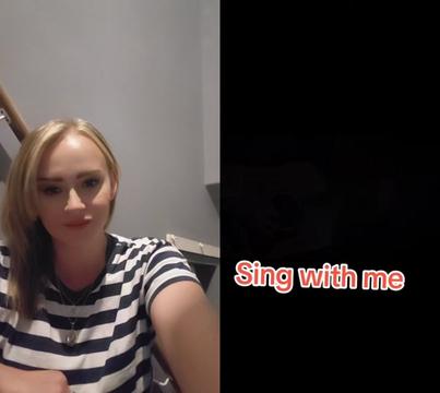 @Emily_Yorkie05