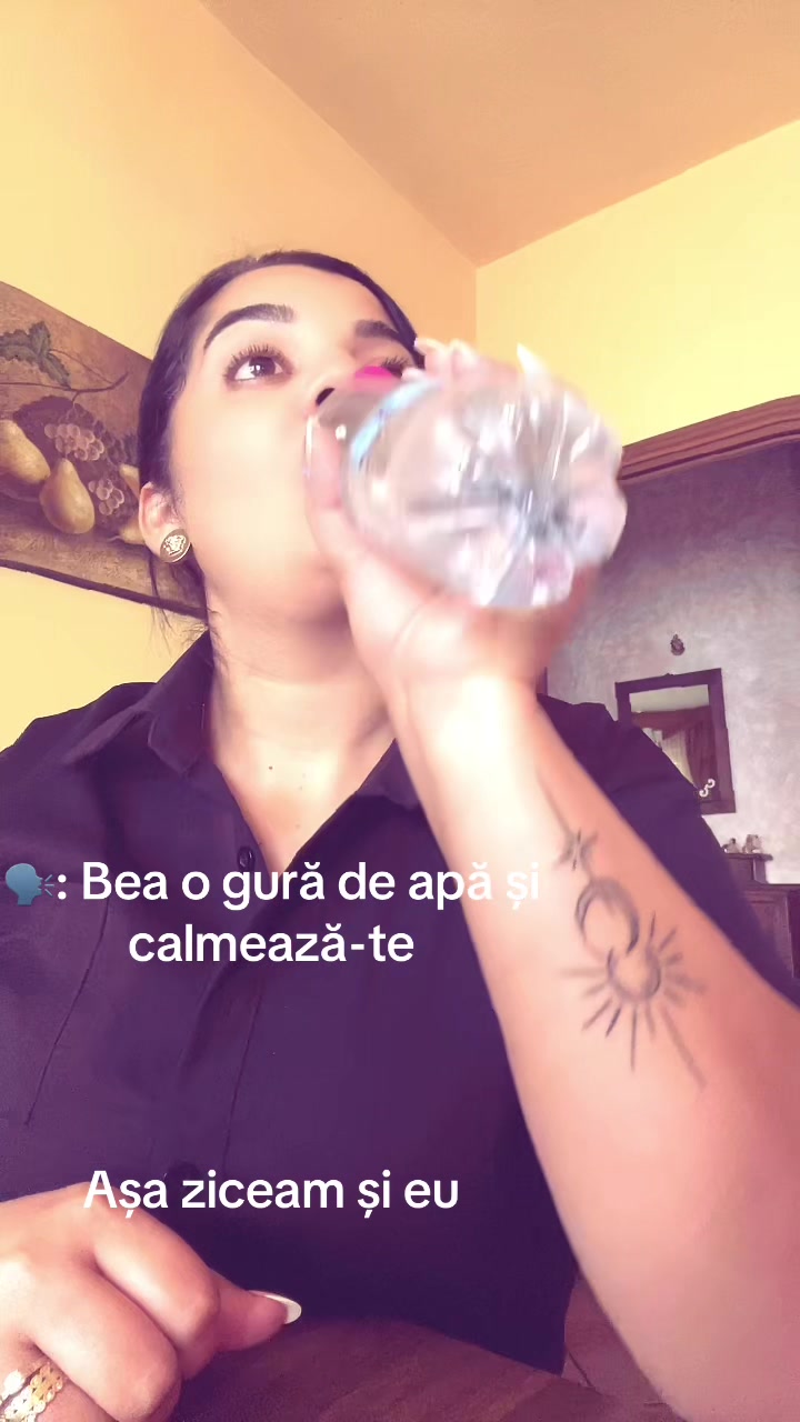 @mihaelacriss