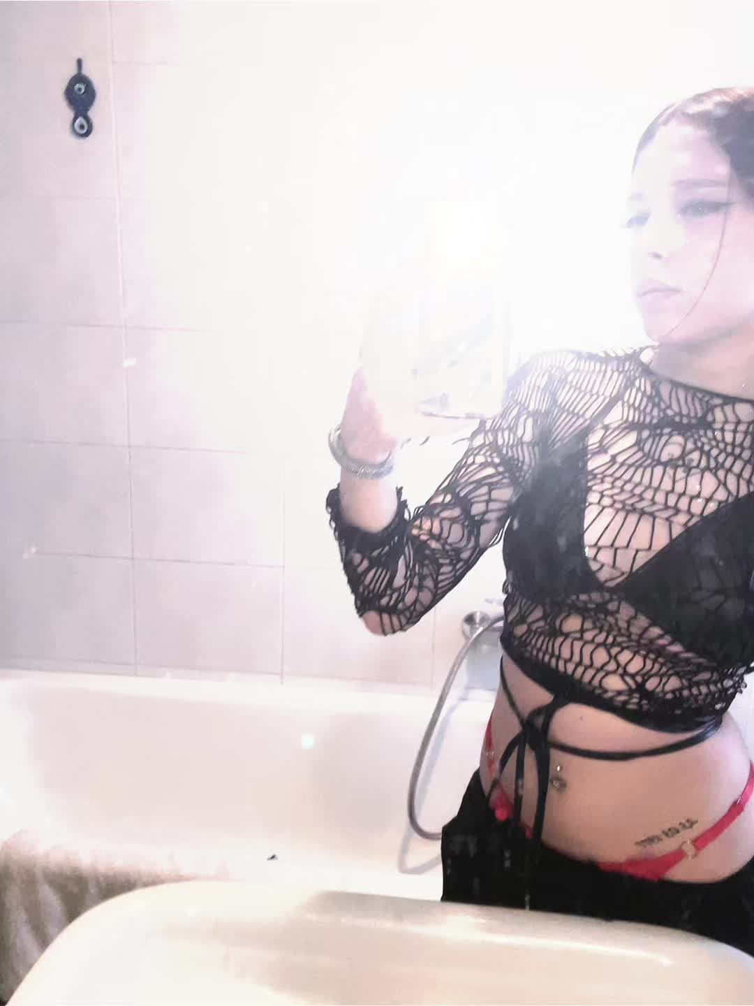 @sara 🇵🇱𖣂︎