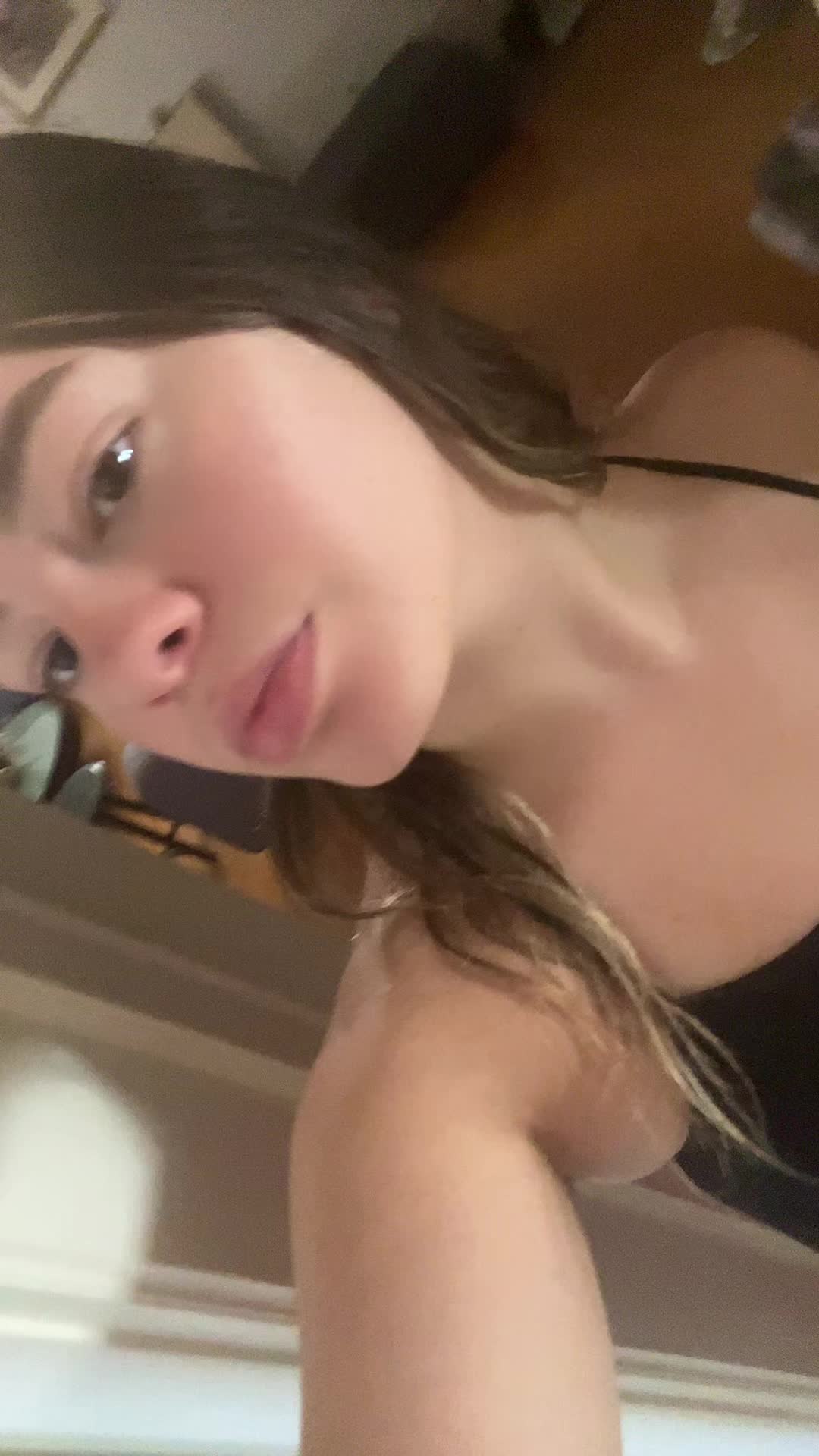 @upcoming milf