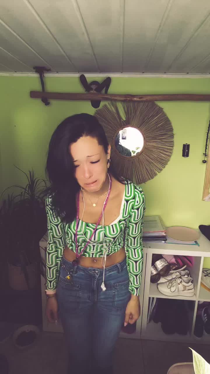 @𝔓𝔯𝔢𝔱𝔱𝔶𝔣𝔞𝔠𝔢 🥀