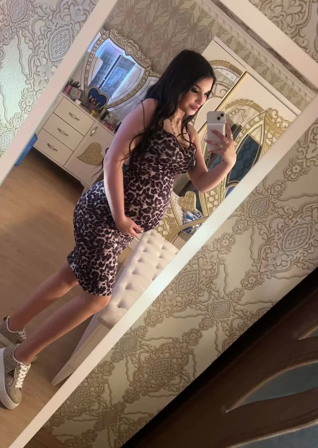 @🖤_ 𝒩𝒶𝓉𝒾 _🖤