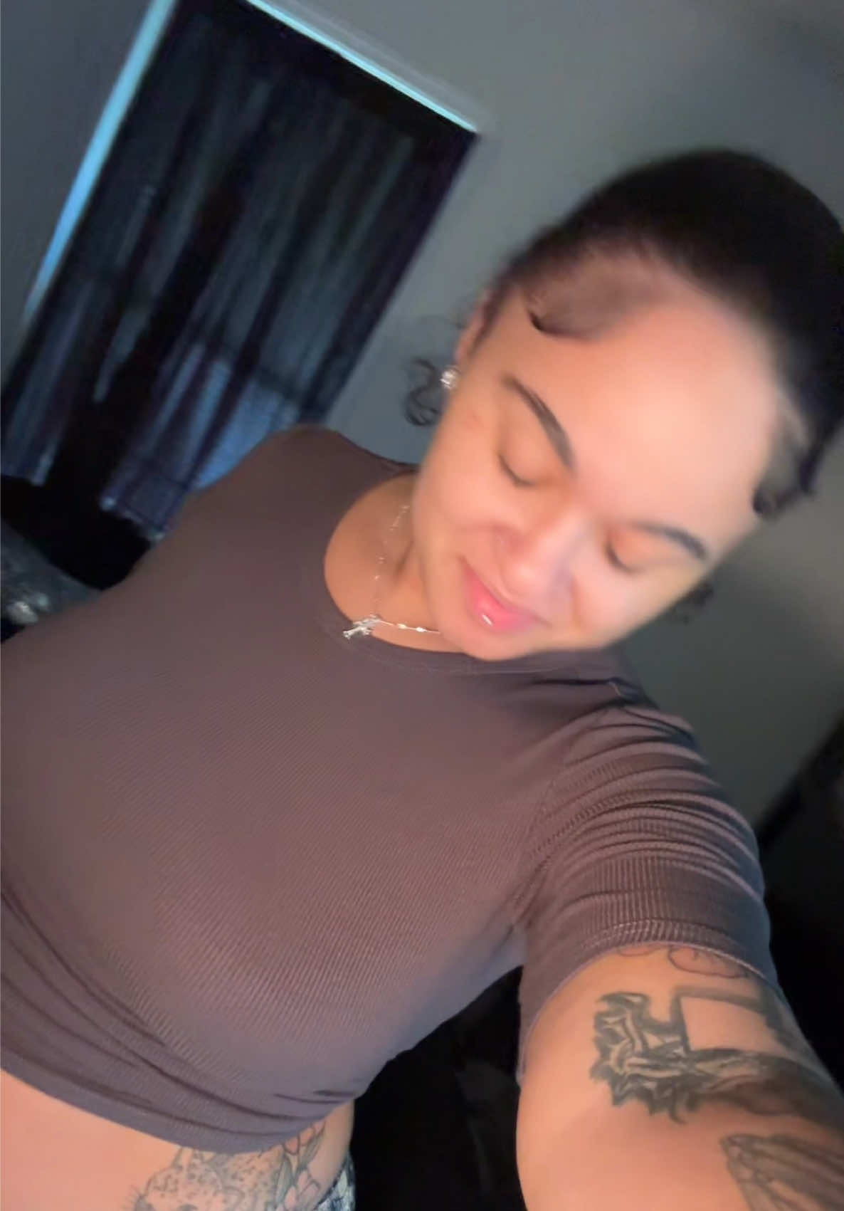 @*Fine ass😍💍*