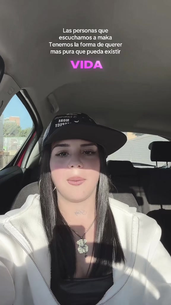 @monifernandezzz_