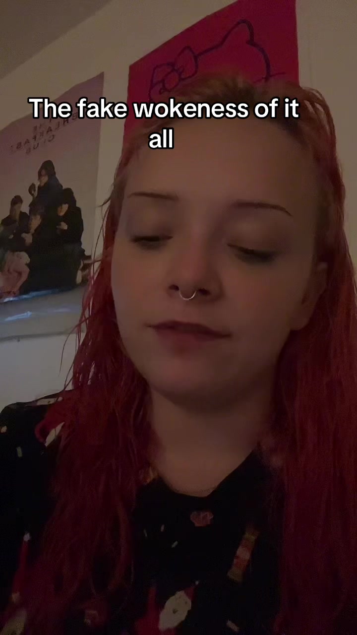 @rowrowromieboat