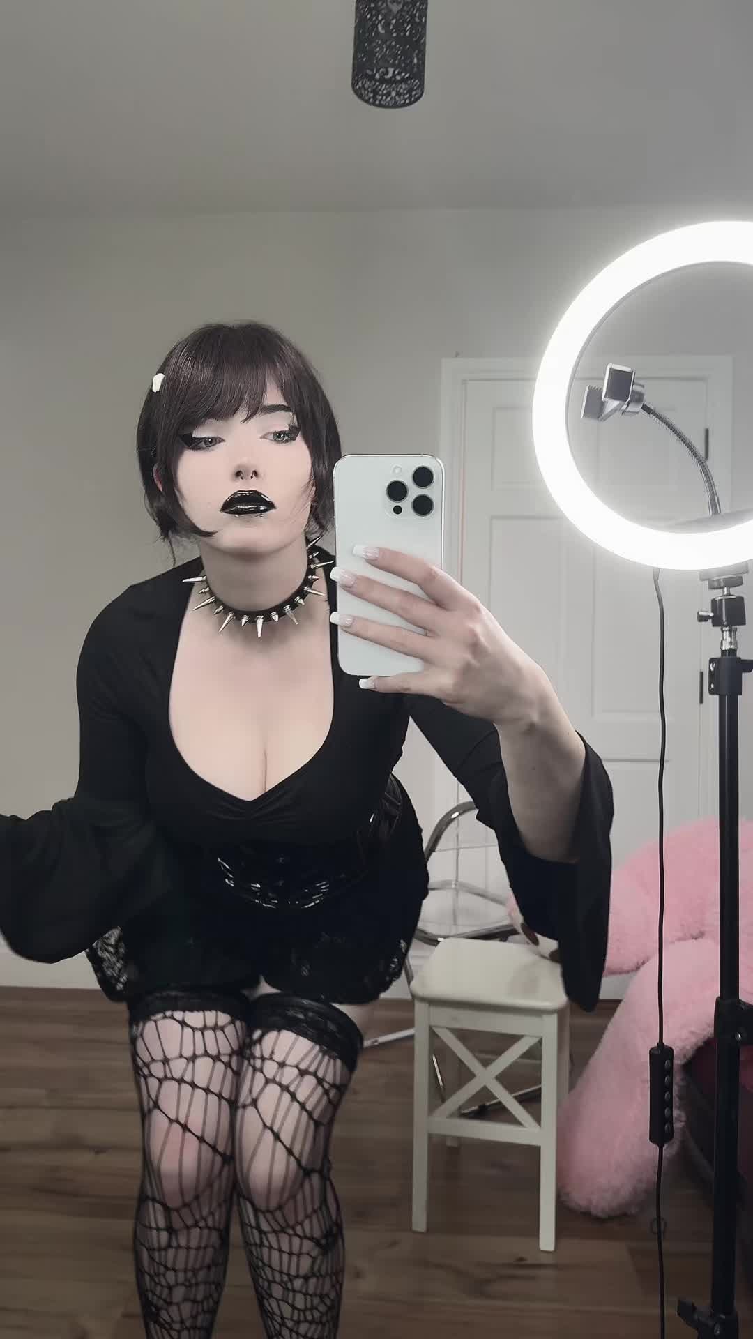 @cutiegothxo