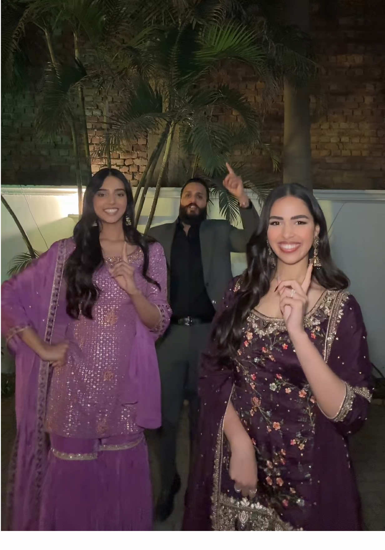 @simran🧸