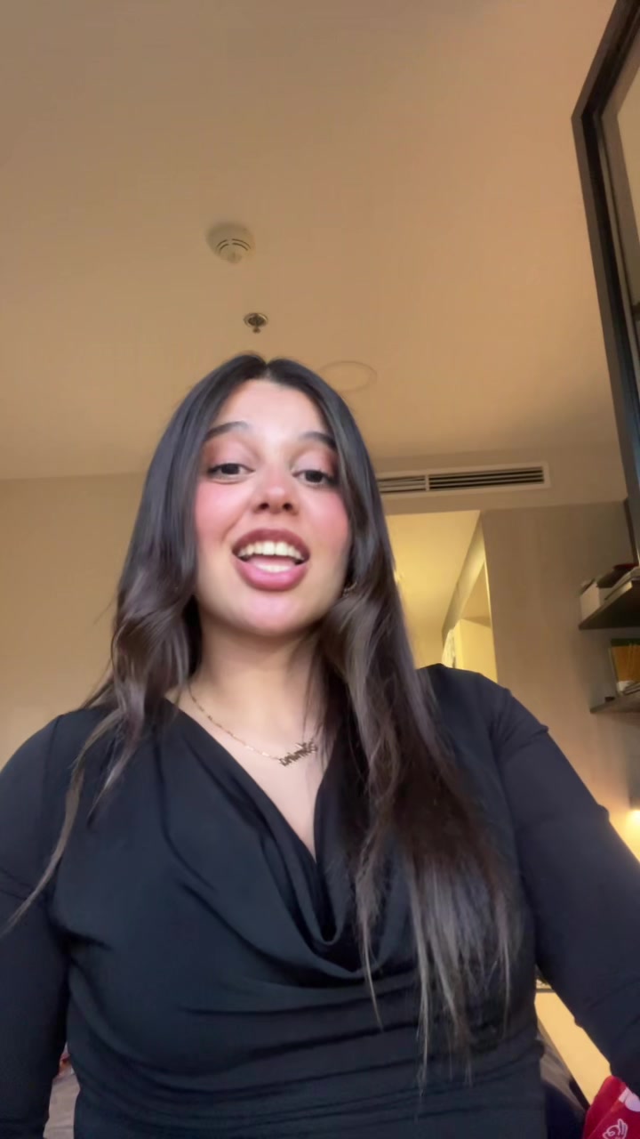 @amina🧃