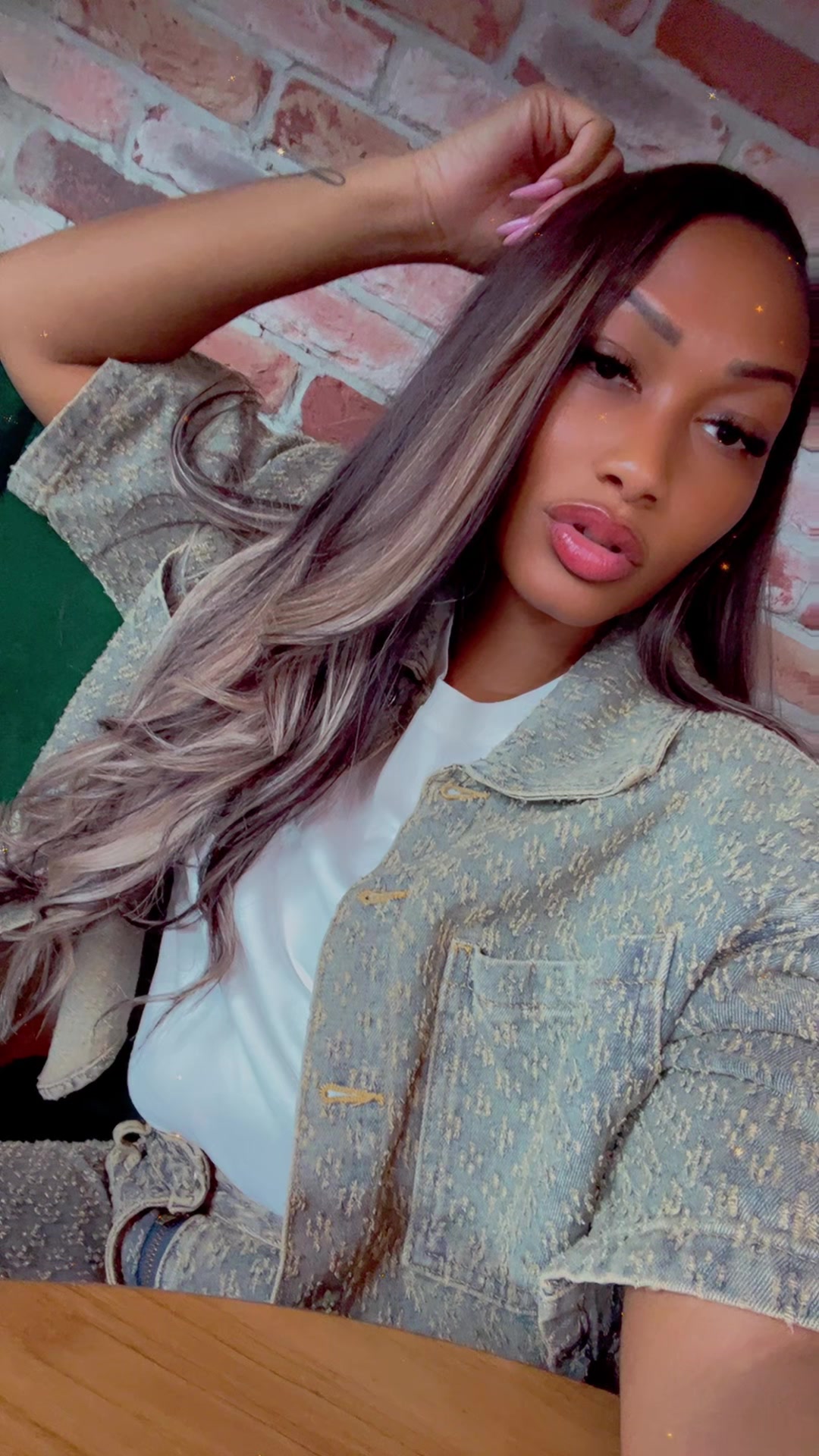 @VanneJ18