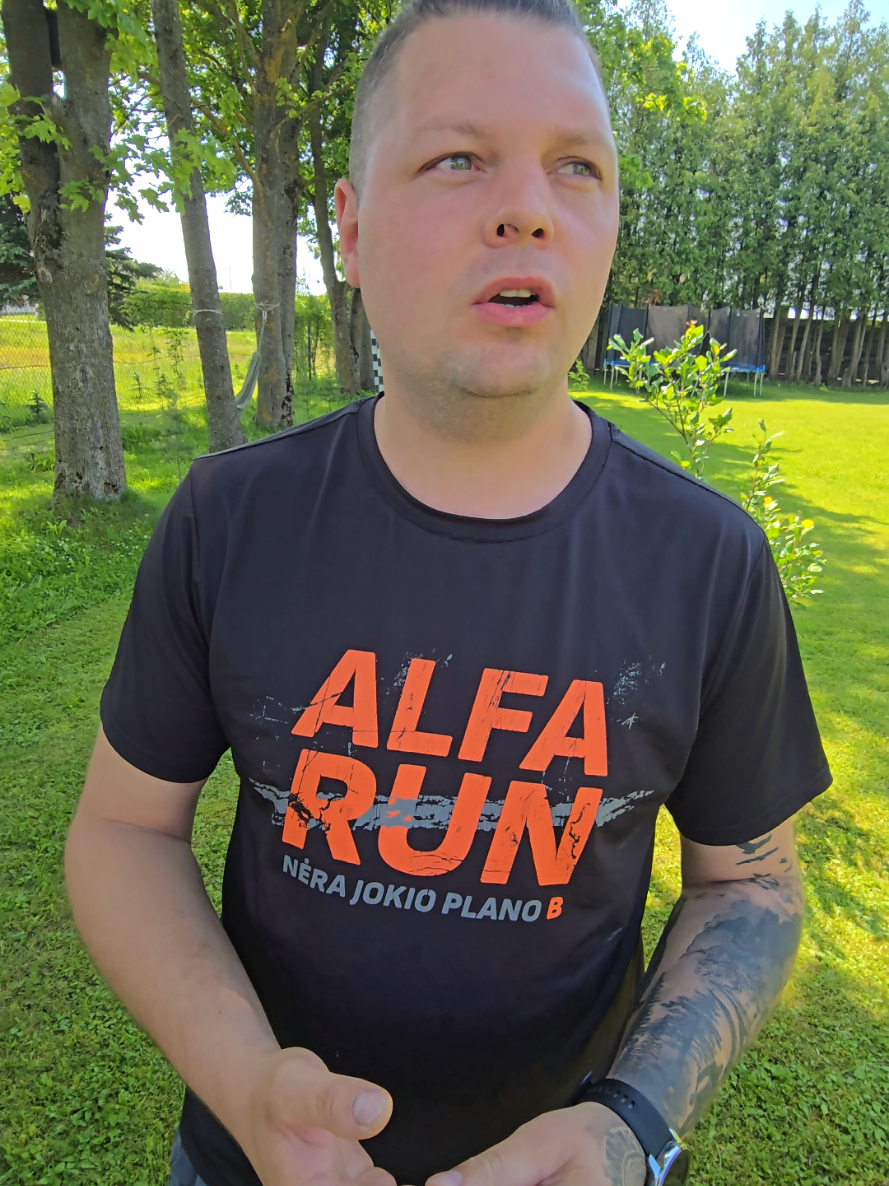 @Artiom Kalcenko