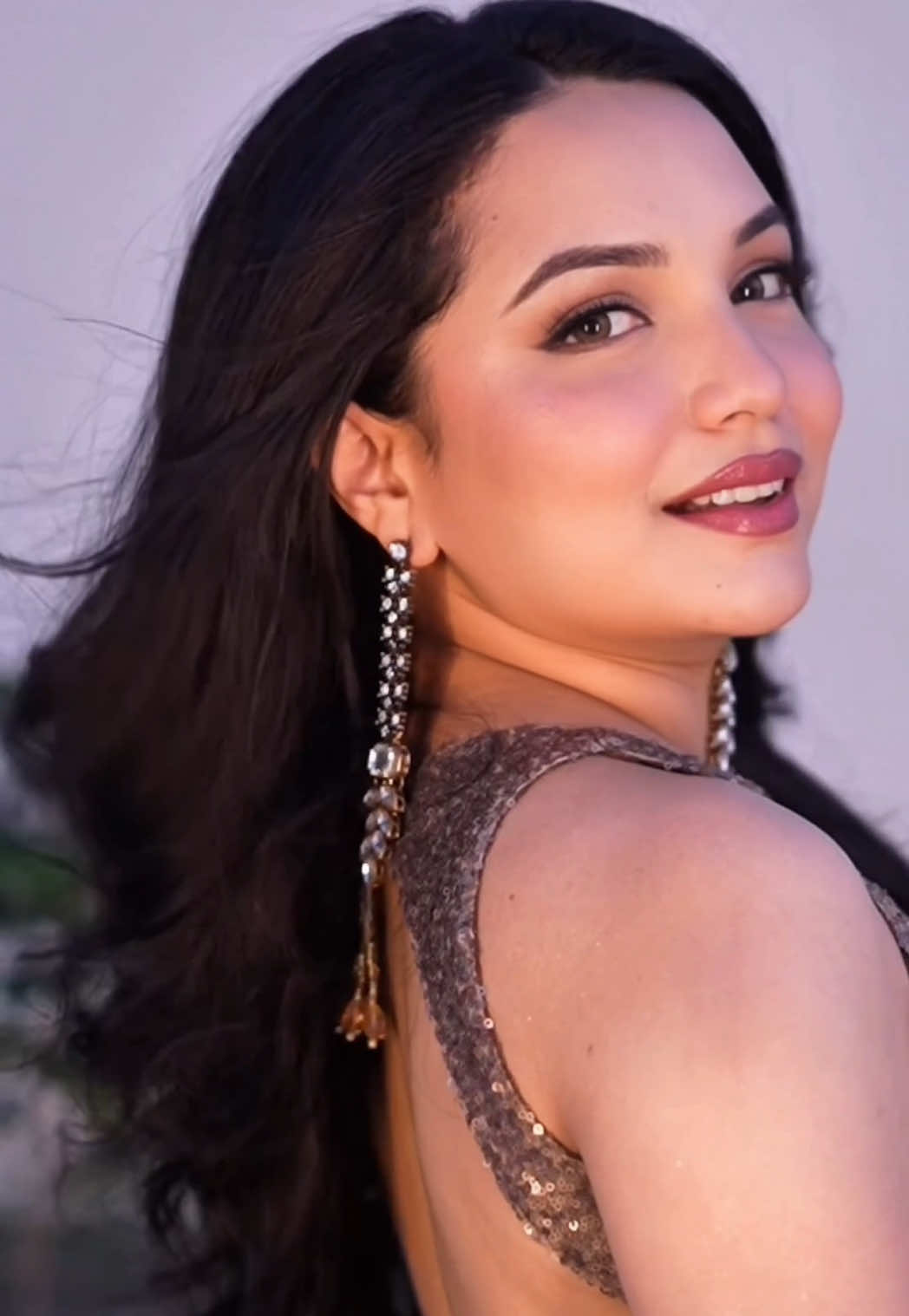 @ishrat_zaheen
