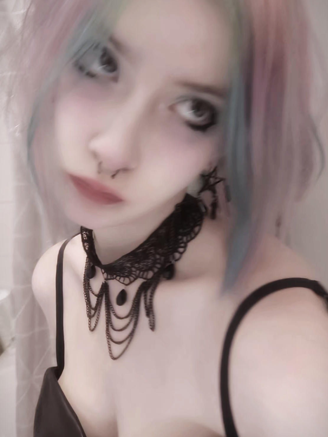 @(^^)