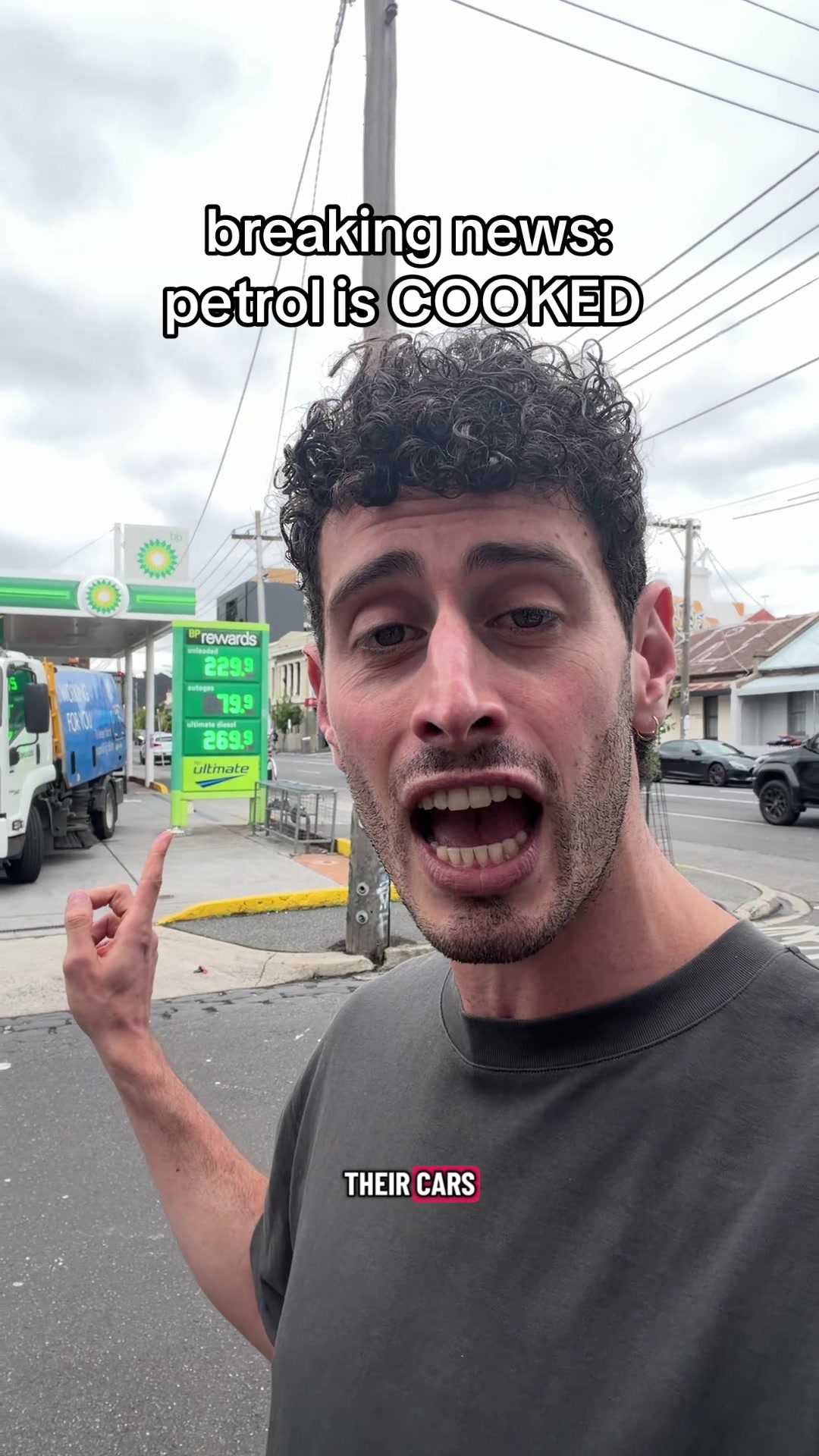 @tallncurly