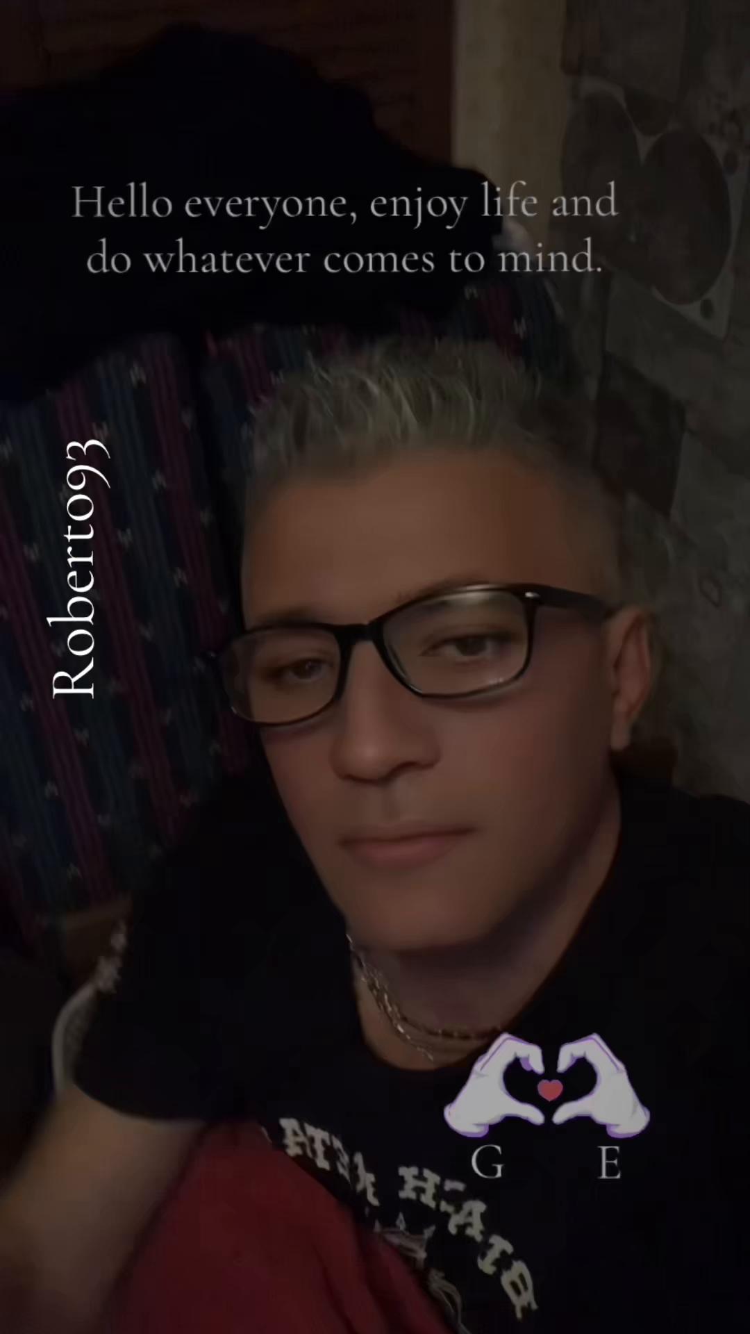 @Roberto93