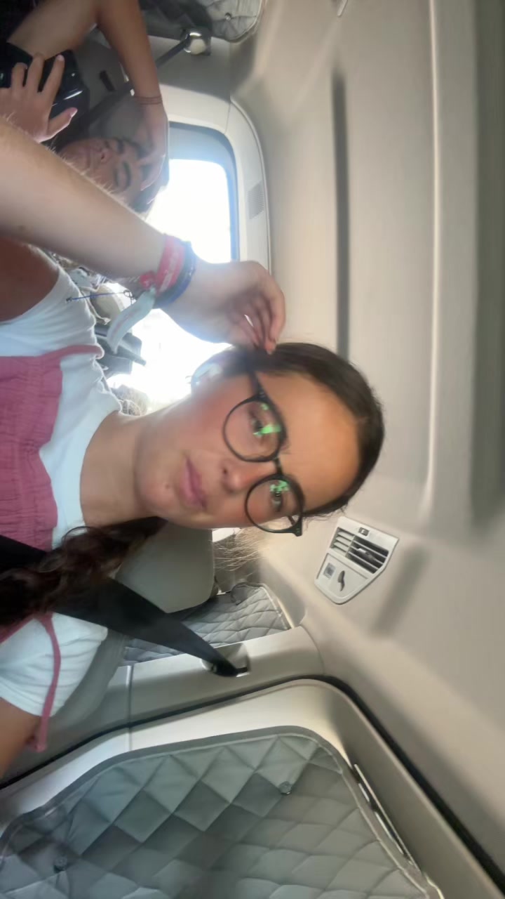 @angela