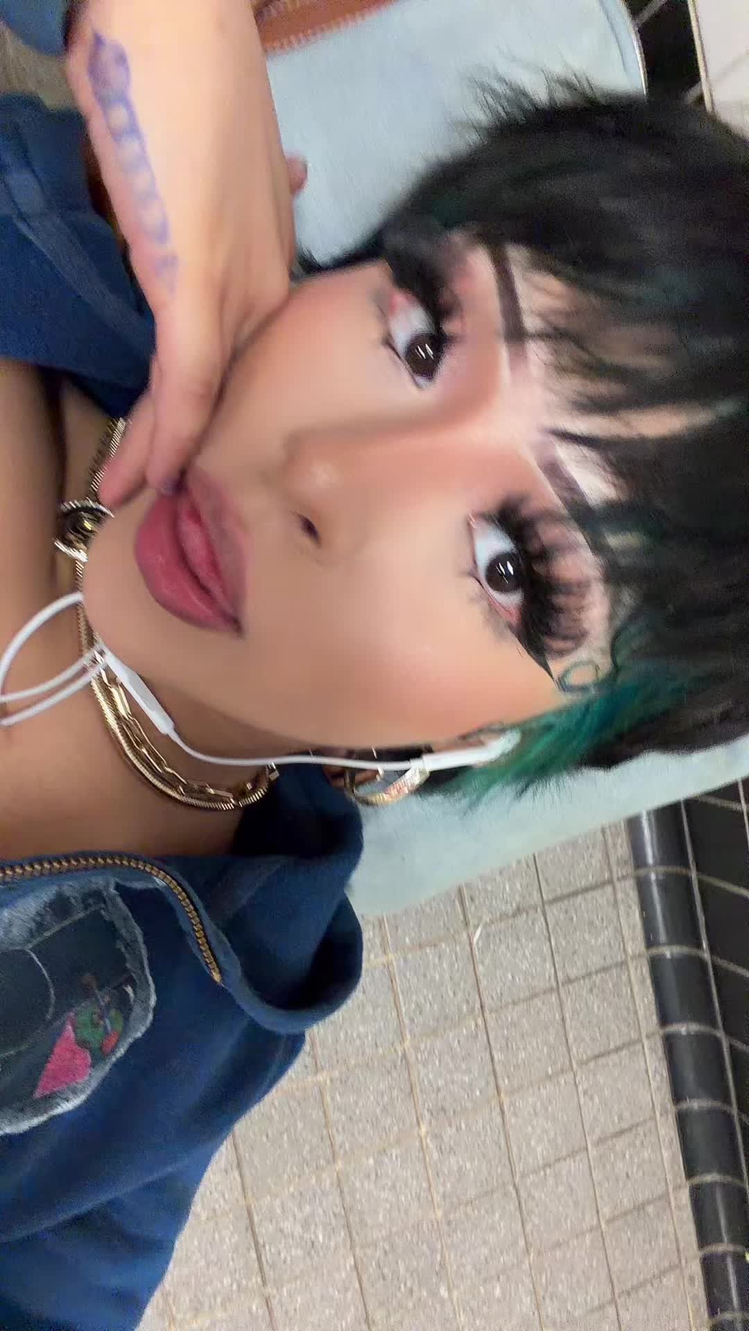 @$tix