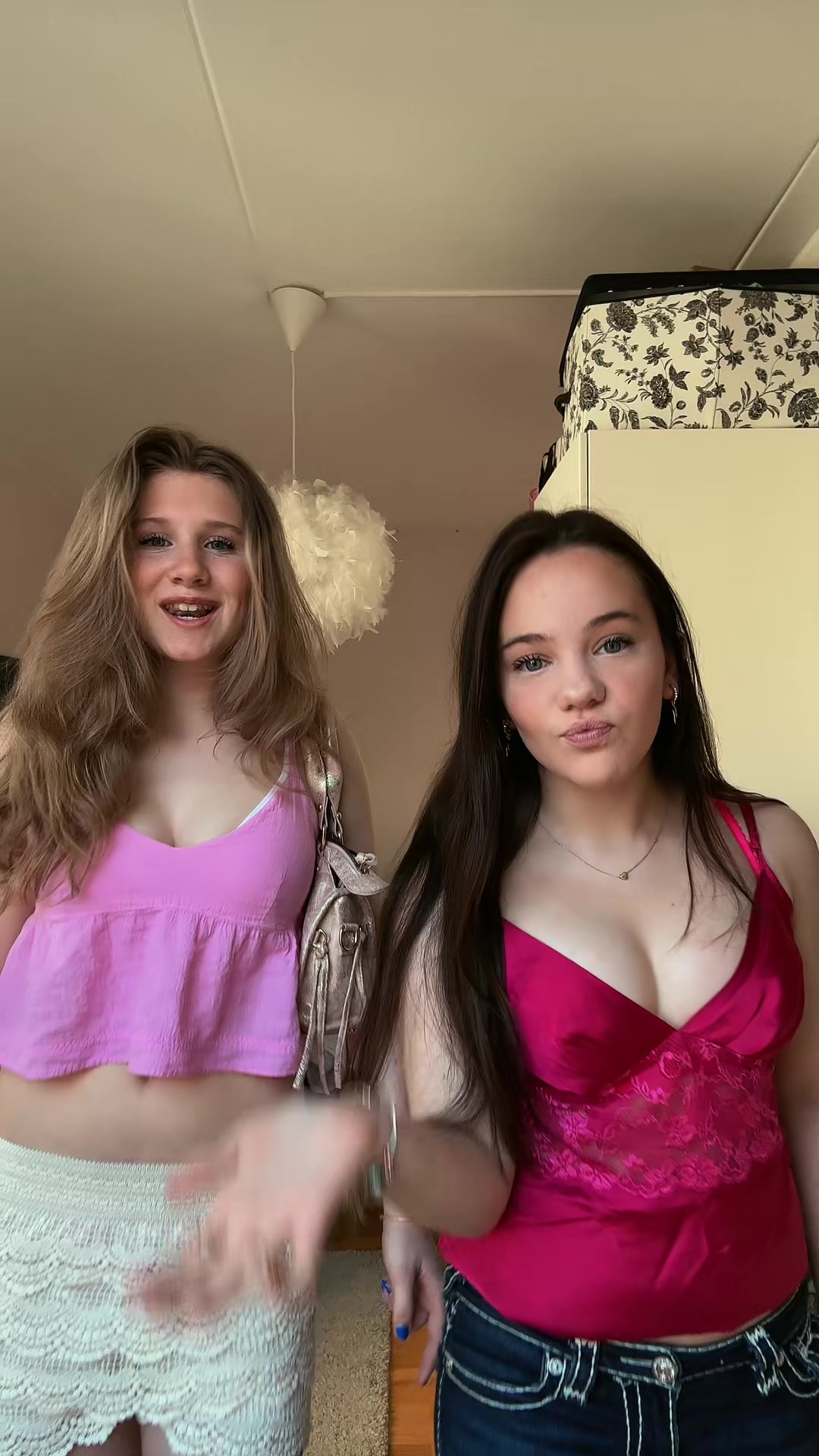 @𝓐𝓷𝓷𝓪