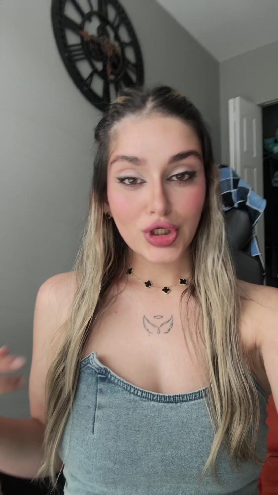 @Lena