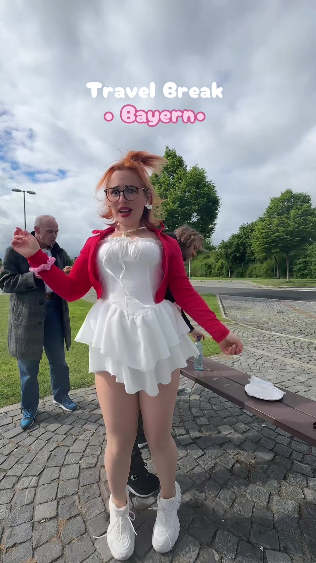 @typischbelli