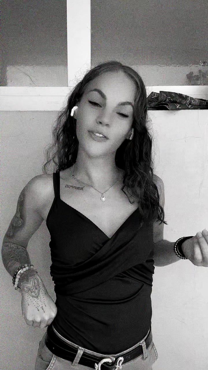 @M̆̈ă̈n̆̈ŏ̈n̆̈ ❤️🔥 마논 🌸